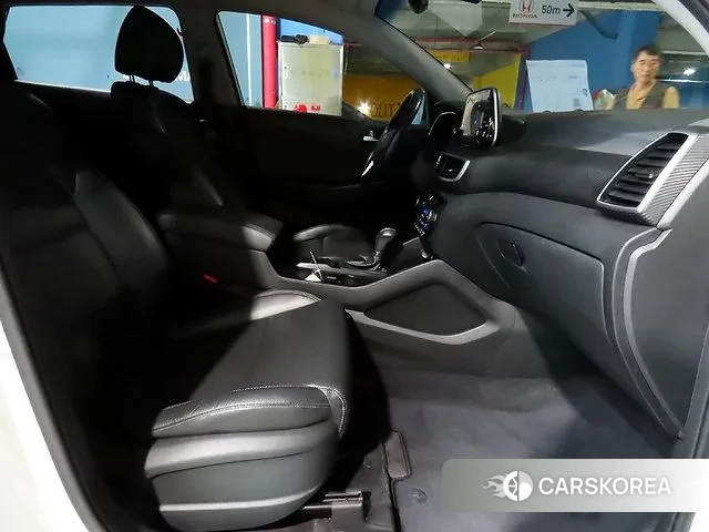 Hyundai All New Tucson id 3055388 из Кореи 8