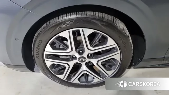 Hyundai Grandeur Hybrid (GN7) id 3338695 из Кореи 8