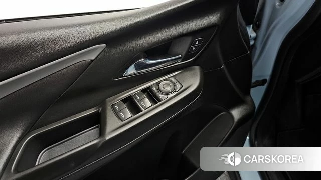 Chevrolet (GM Daewoo) New Bolt EV id 3832419 из Кореи 8