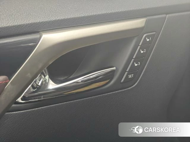 Lexus RX id 4279315 из Китая 8