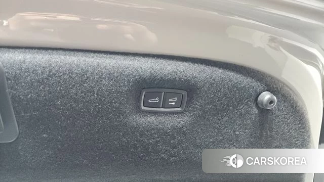 Porsche Taycan id 4428501 из Кореи 8
