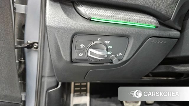 Audi New A3 id 3886341 из Кореи 8