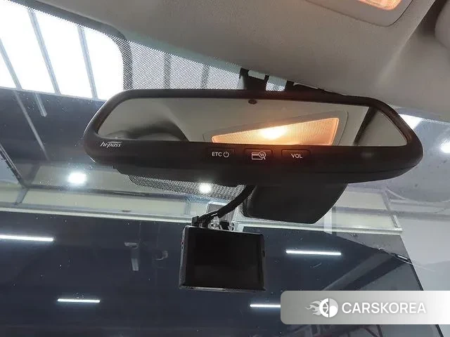 Hyundai Venue id 3361762 из Кореи 8