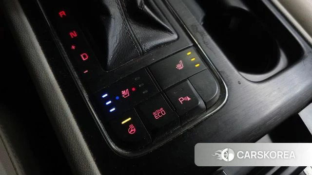 Kia All New Carnival id 4477653 из Кореи 8