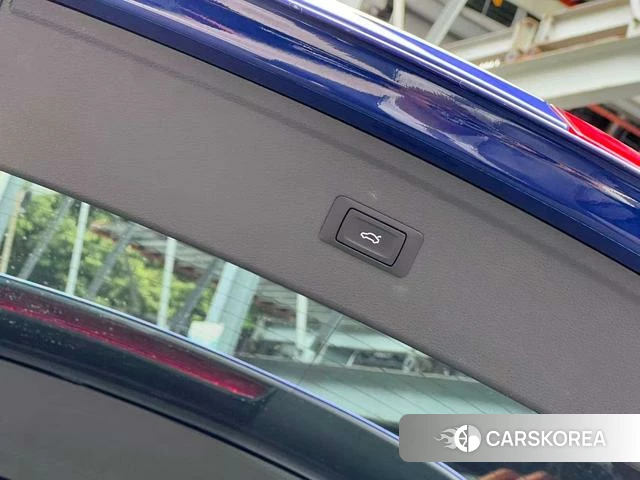 Audi Q5L id 4213822 из Китая 8