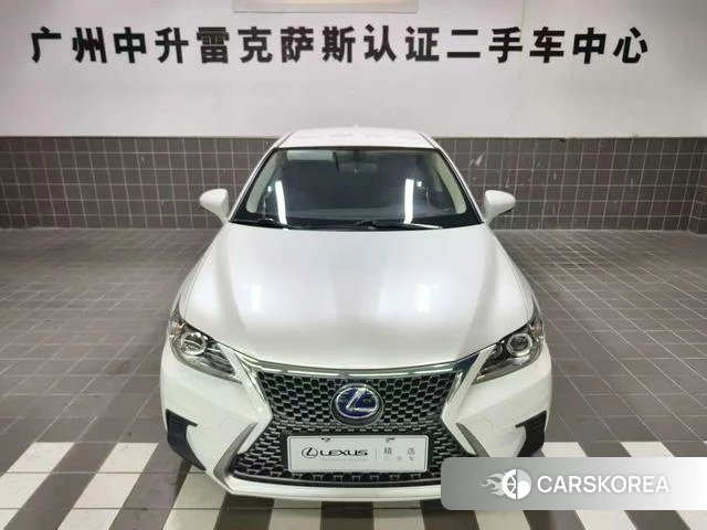Lexus CT id 4221293 из Китая 8