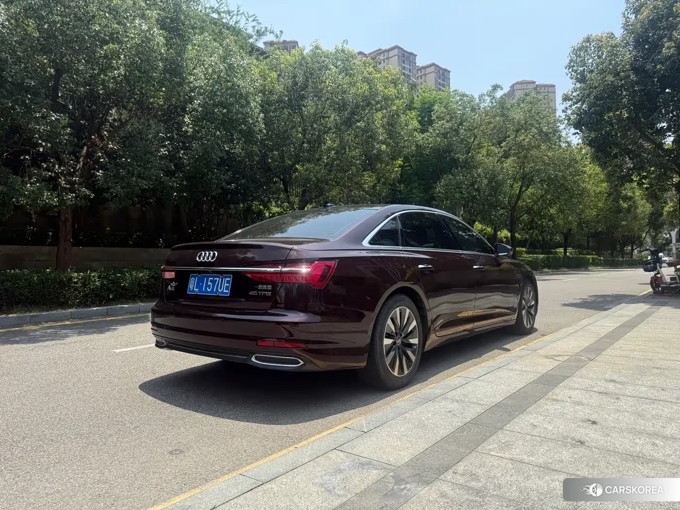 Audi A6L id 4546666 из Китая 8