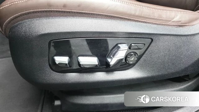 BMW 6 Series GT (G32) id 3877394 из Кореи 8