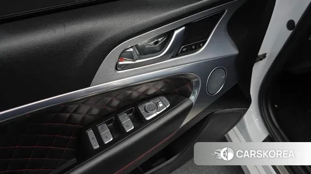 Genesis G70 id 3737370 из Кореи 8