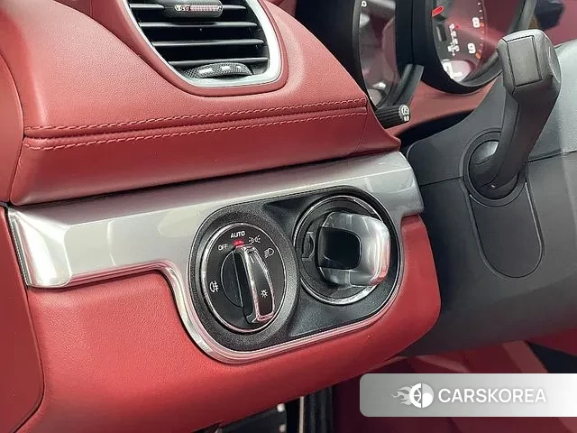 Porsche 718 Boxster id 3038245 из Кореи 8