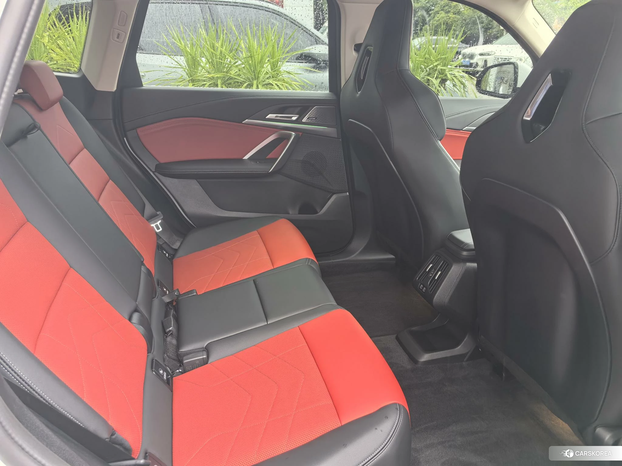 BMW iX1 id 4513890 из Китая 8