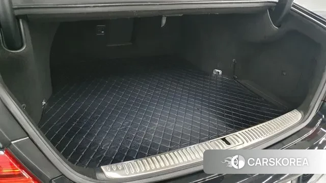 Genesis G90 id 3407695 из Кореи 8