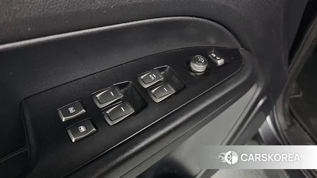 Ssangyong The New Rexton Sports Cannes id 3716944 из Кореи 8