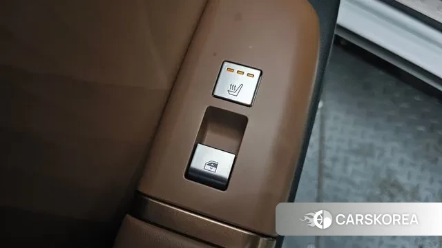 Hyundai Grandeur Hybrid (GN7) id 3487522 из Кореи 8