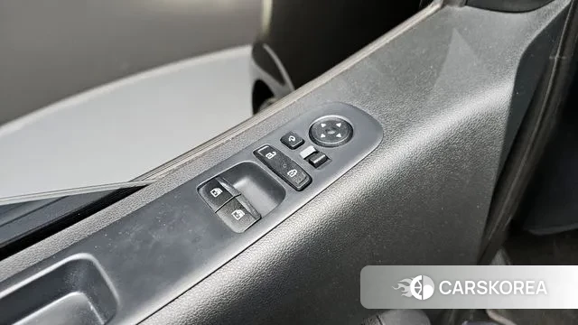 Hyundai Staria id 2984557 из Кореи 8