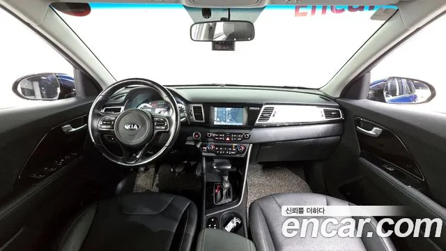 Kia Niro id 2695900 из Кореи 8