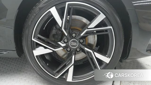 Audi A4 (B9) id 4513137 из Кореи 8