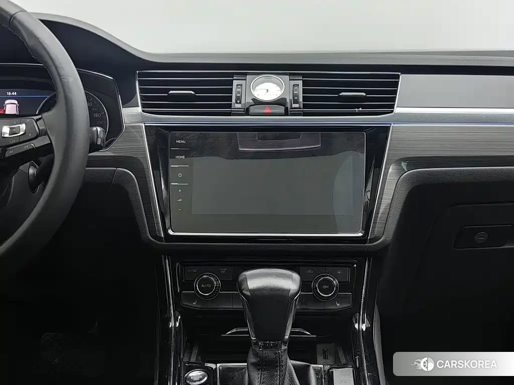 Volkswagen Phideon id 4653986 из Китая 9