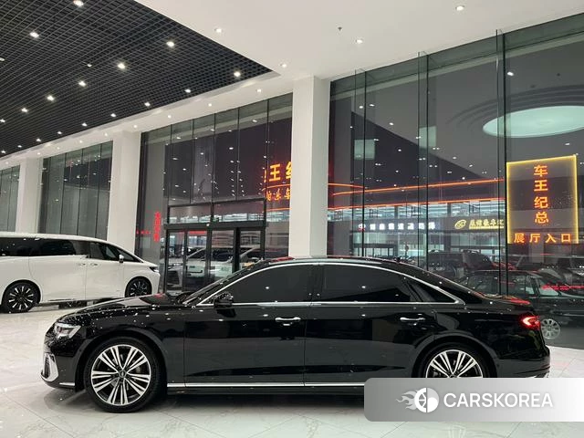 Audi A8 id 3926971 из Китая 8