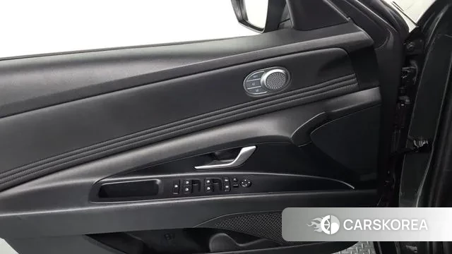 Hyundai Avante (CN7) id 3412460 из Кореи 8