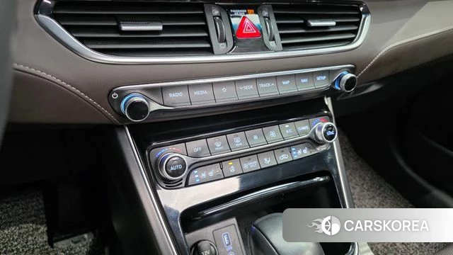 Hyundai Grandeur IG Hybrid id 4677635 из Кореи 8