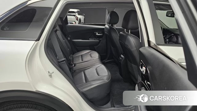 Kia Niro EV id 3935541 из Кореи 8