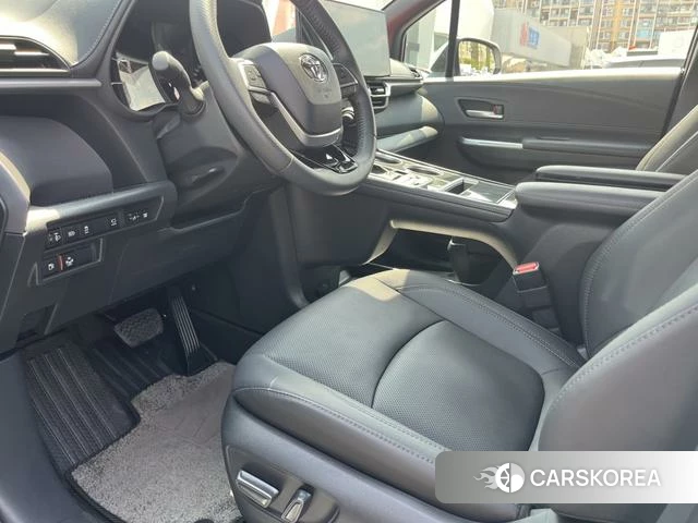 Toyota Saina id 4274469 из Китая 8