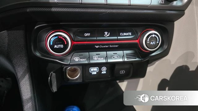 Hyundai Veloster (JS) id 4363530 из Кореи 8
