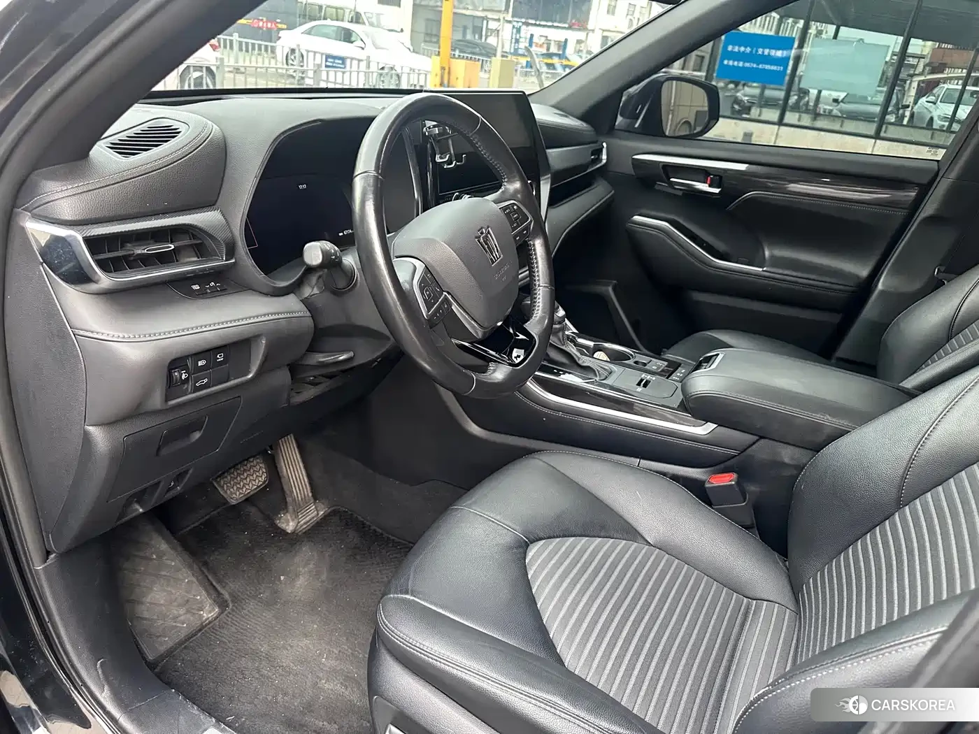 Toyota Crown id 4576806 из Китая 8