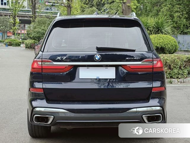 BMW X7 id 4307557 из Китая 8