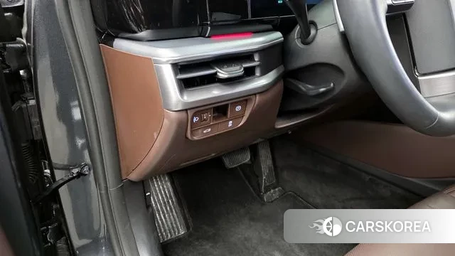 Hyundai Grandeur (GN7) id 3629258 из Кореи 8