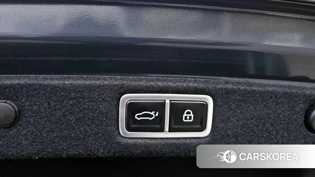 Hyundai Grandeur (GN7) id 3838528 из Кореи 8