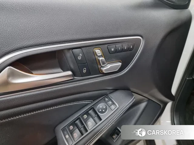 Mercedes-Benz GLA-Class X156 id 3509873 из Кореи 8