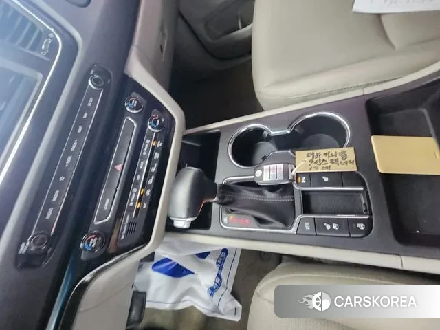 Kia The New Carnival id 3024325 из Кореи 8