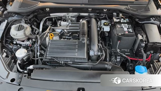 Volkswagen Passat id 4263135 из Китая 8