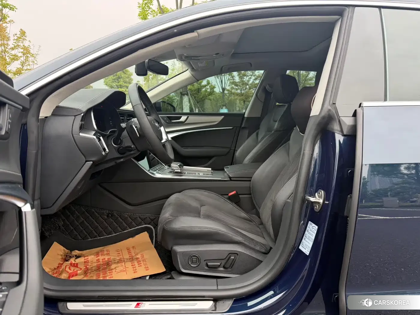 Audi A7L id 4653952 из Китая 8
