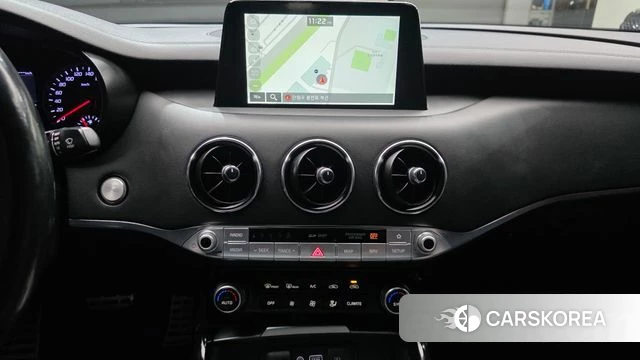 Kia Stinger id 3905516 из Кореи 8