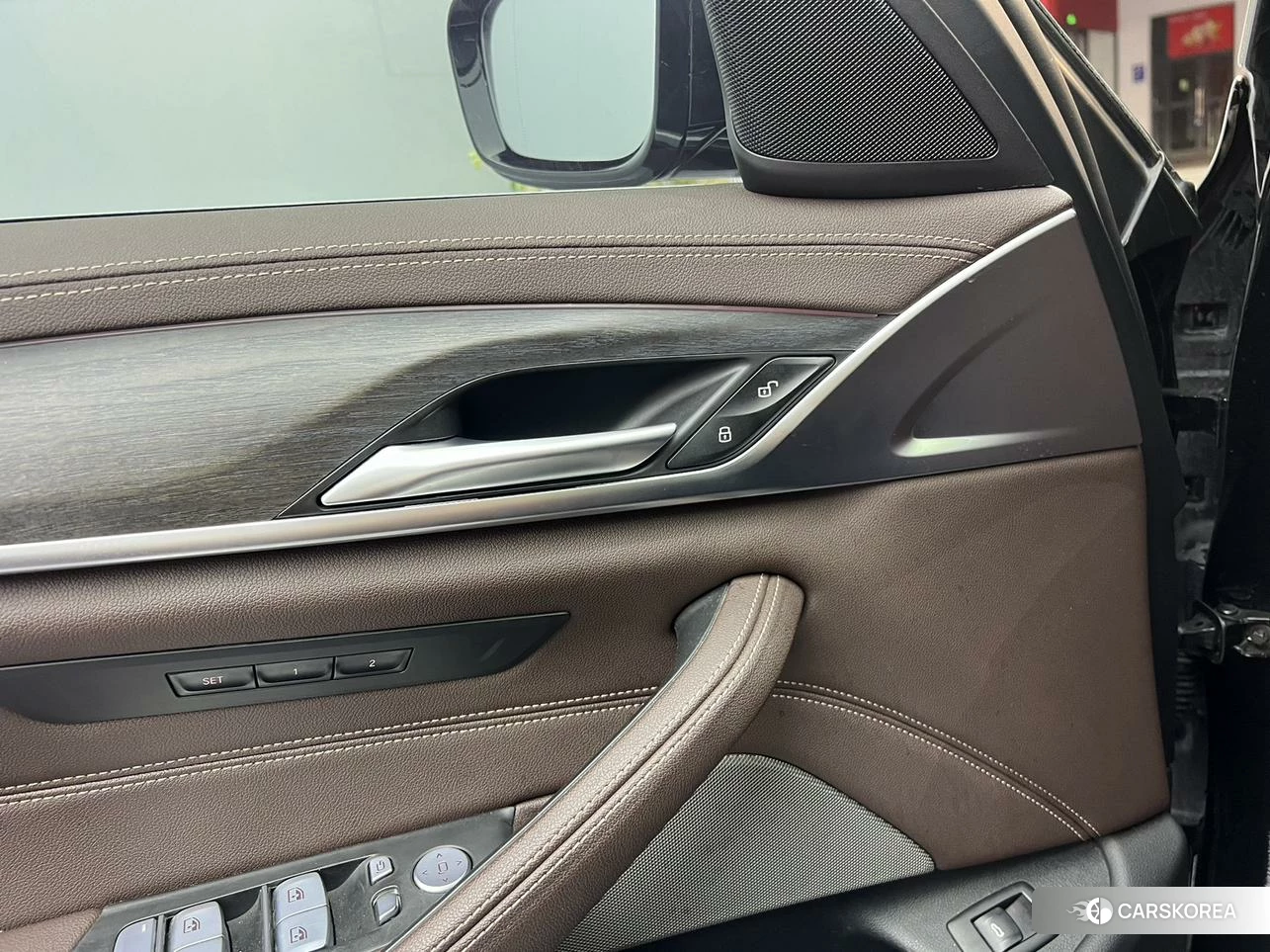 BMW 5 series id 4492863 из Китая 8