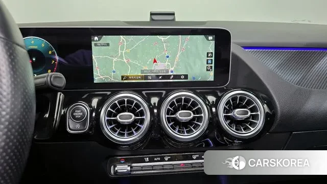 Mercedes-Benz GLA - Class H247 id 3519615 из Кореи 8