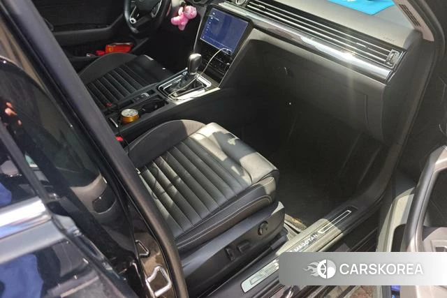 Volkswagen Magotan id 4276695 из Китая 8