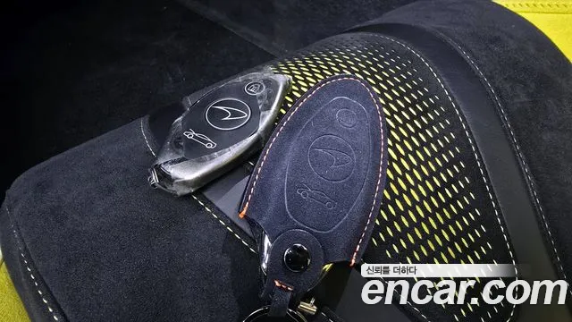 McLaren 750S id 2735140 из Кореи 8