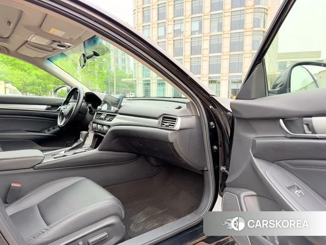 Honda Accord id 4273083 из Китая 8