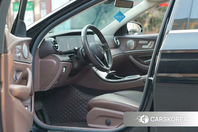 Mercedes-Benz E-class id 4313559 из Китая 8