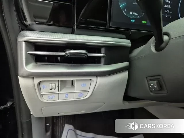 Hyundai Grandeur Hybrid (GN7) id 3643599 из Кореи 8