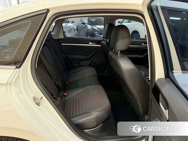 Volkswagen Lavida id 4328742 из Китая 8