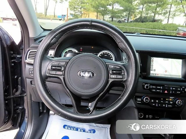 Kia Niro id 3834635 из Кореи 8