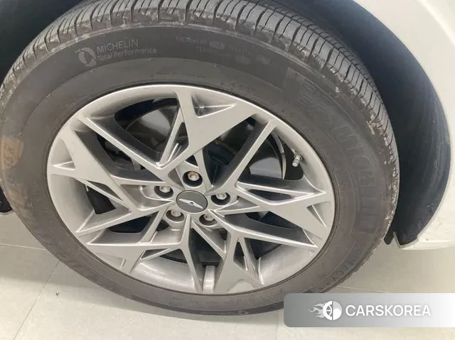 Genesis GV70 id 3592334 из Кореи 8