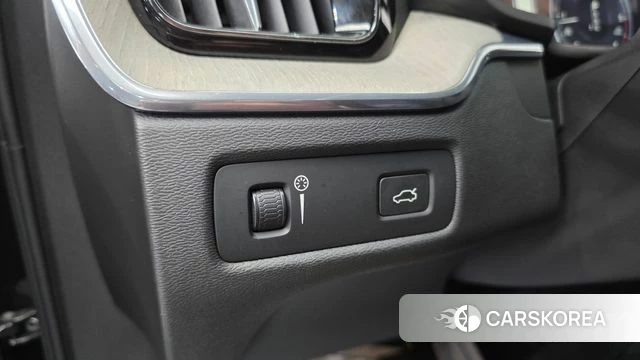 Volvo XC60 second Generation id 3801664 из Кореи 8