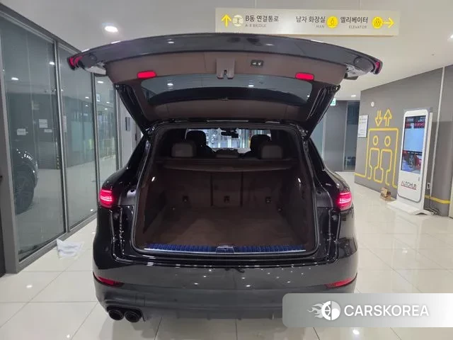 Porsche Cayenne (PO536) id 3498001 из Кореи 8