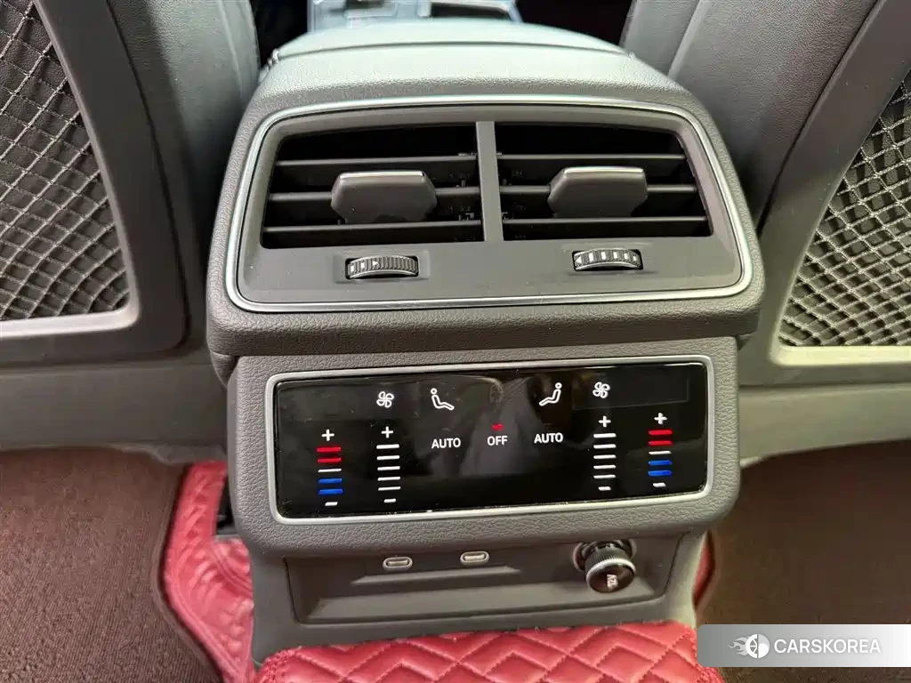 Audi A6L id 4601824 из Китая 8